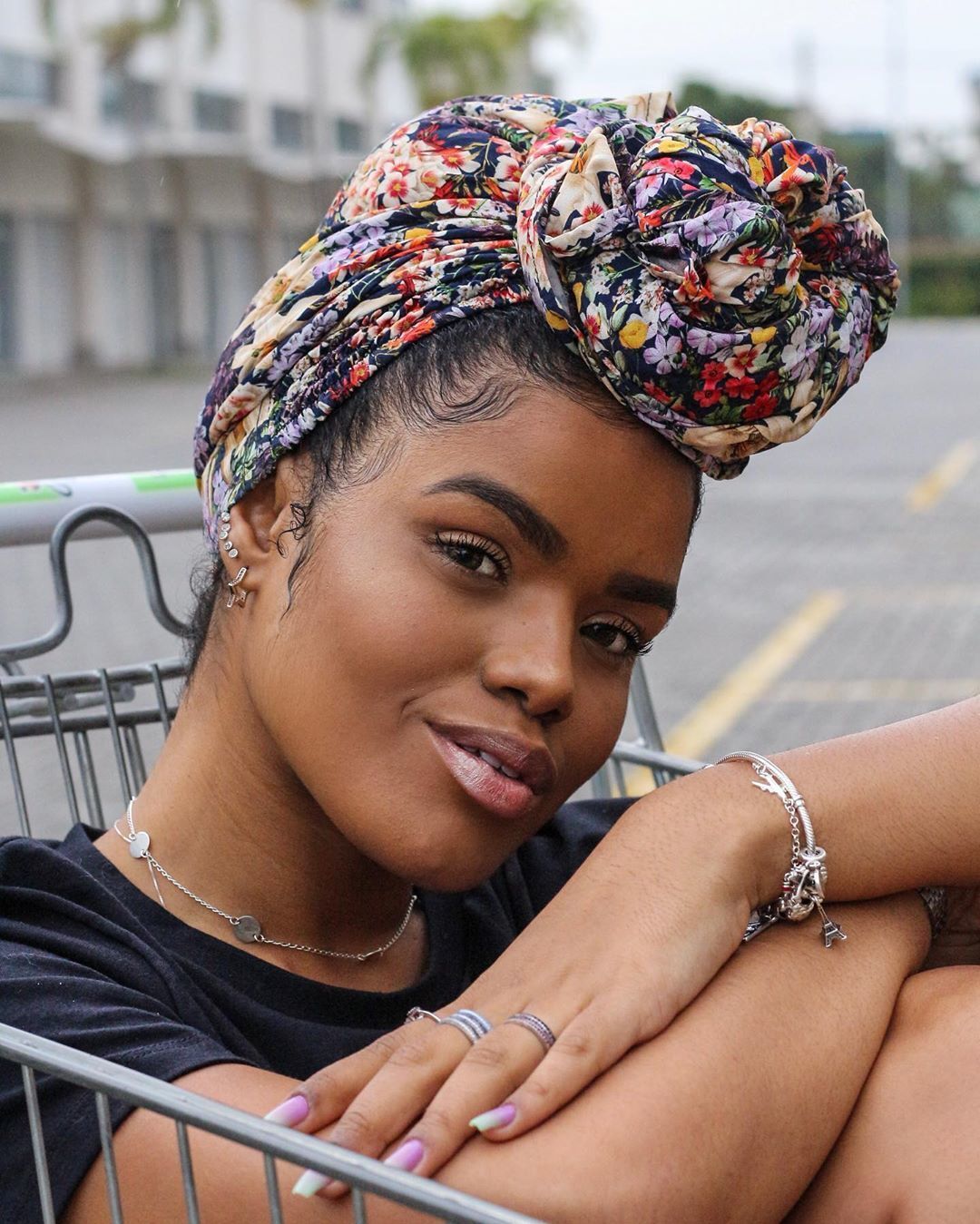 Josy Ramos com baby hair no cabelo crespo