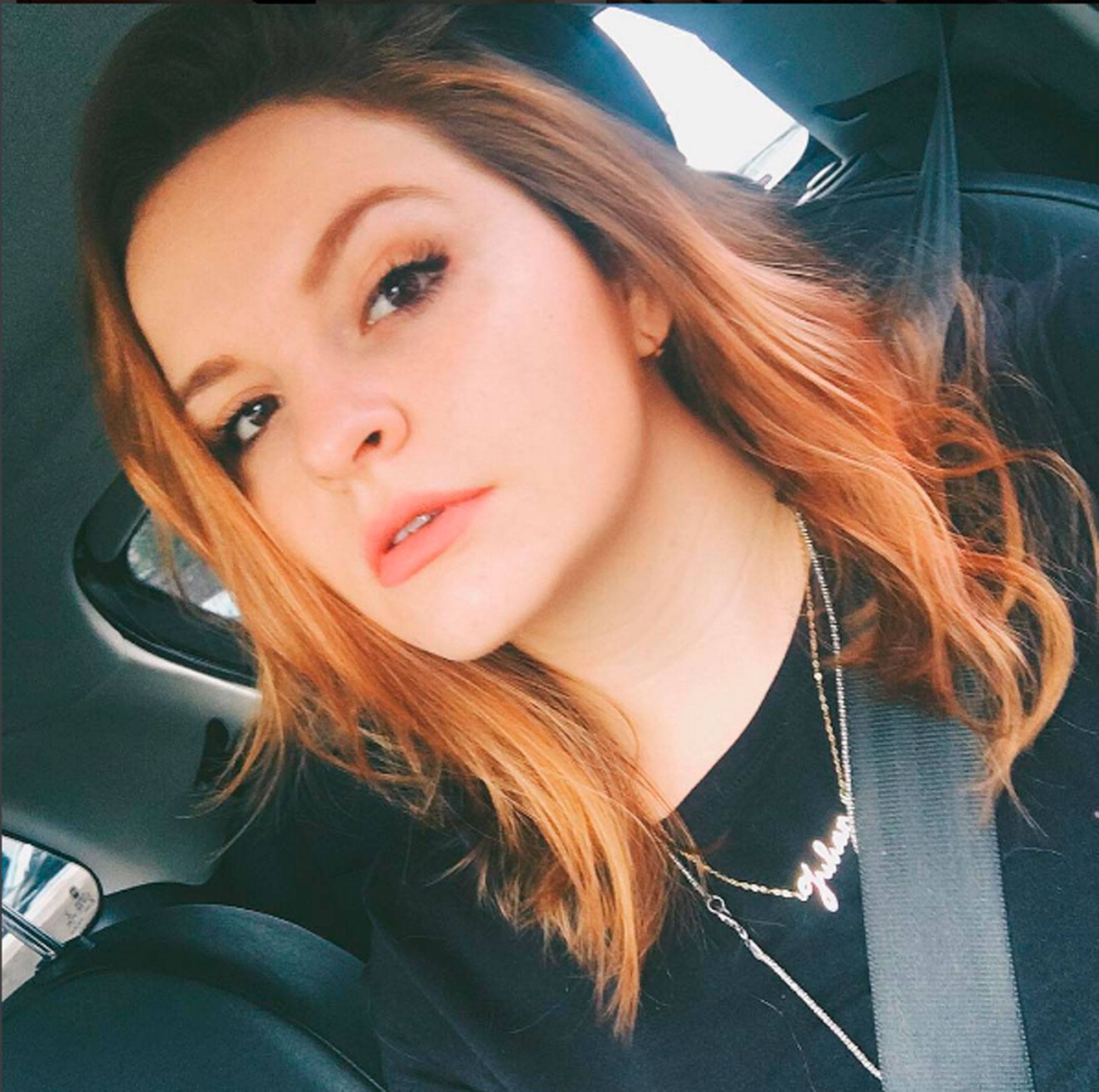 Mulheres com cabelo ruivo natural e tingido contam como cuidam dos fios