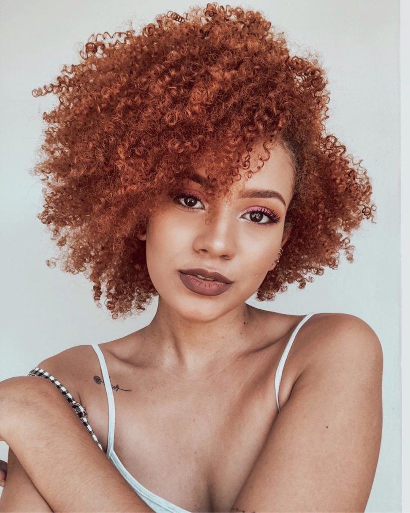 Cabelo ruivo Julia Lira