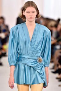 Cabelos Semana de Moda de Paris: basic bob. Crédito: InDigitalimagems.com