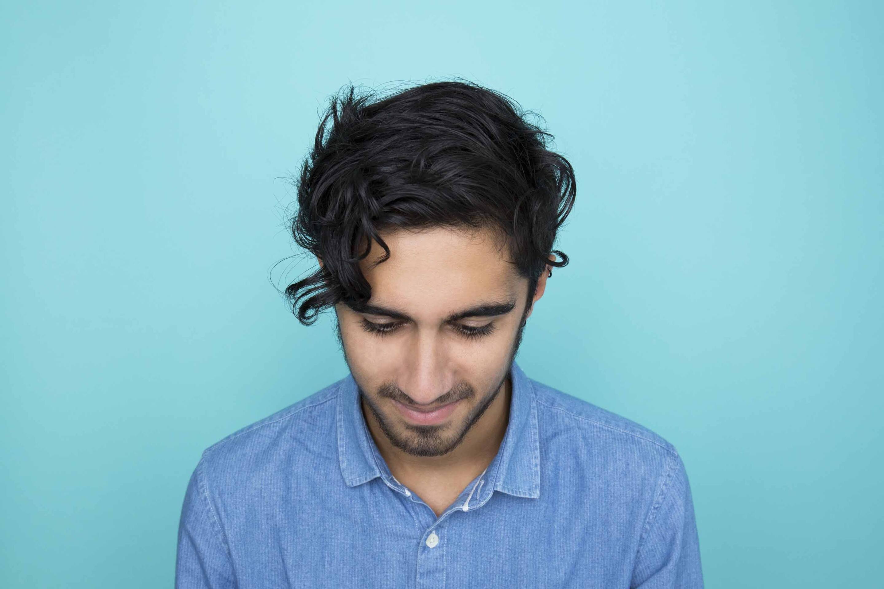 Descubra o cabelo masculino longo ideal para cada estilo