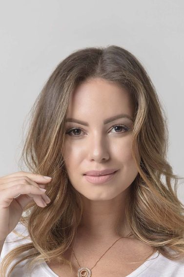 A vlogger Juliana Goes é uma das convidadas para o evento All Things Hair. Crédito: Divulgação