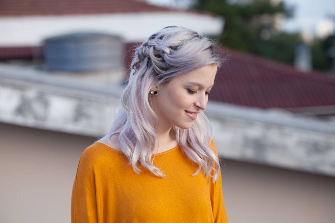Cabelo lavanda: 5 penteados moderninhos para valorizar a cor