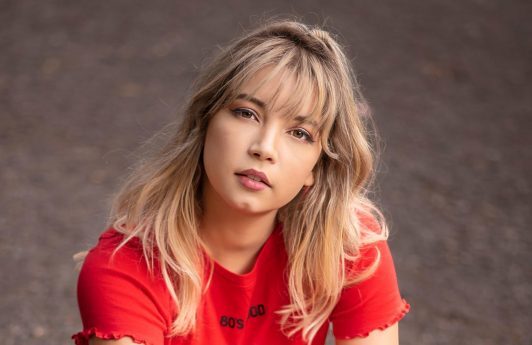 Selagem para cabelos loiros: tudo o que você precisa saber sobre o procedimento