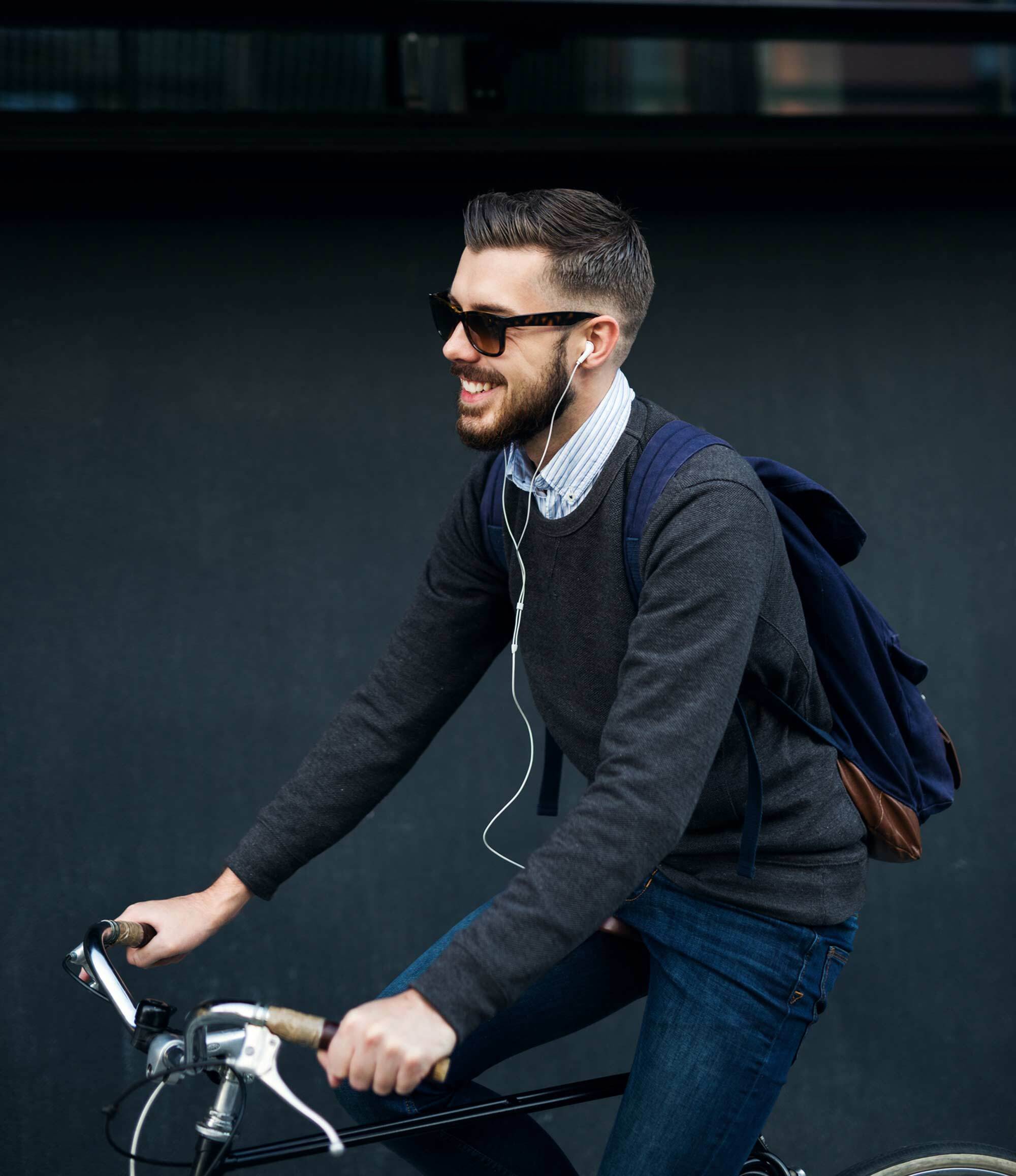 Cabelos sombreados masculinos: estilo de corte da moda