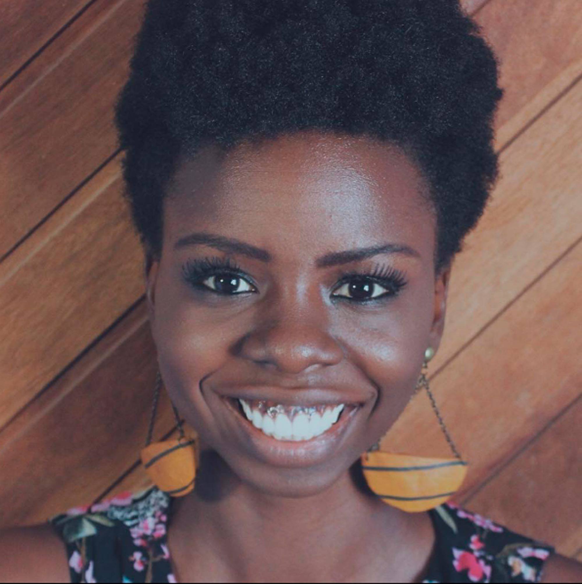 Gabi Oliveira, youtuber e emabixadora de Seda