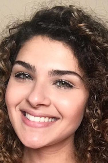 Jornalista e YouTuber Gabi Vasconcellos