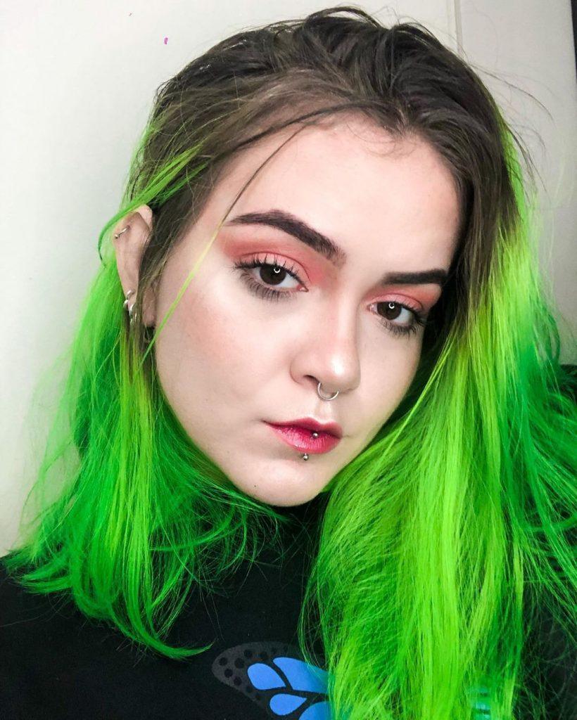 Cabelo verde: como conquistar o tom ideal e dicas de cuidados
