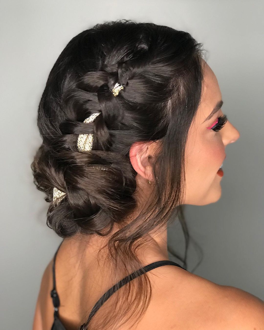 Trança com fita: aprenda a fazer e veja fotos de inspiração!