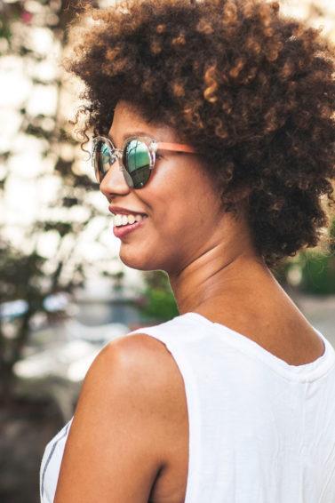modelo com cabelo curto: como fazer fitagem no cabelo