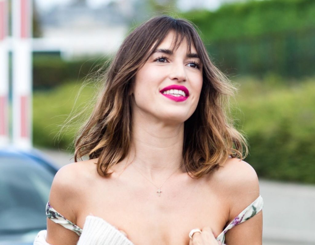 franja rala cabelo de comprimento médio com ombré