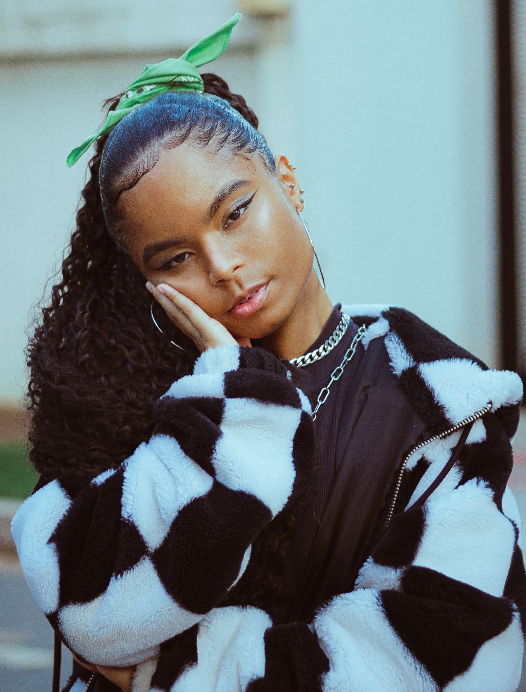 rabo de cavalo afro com baby hair