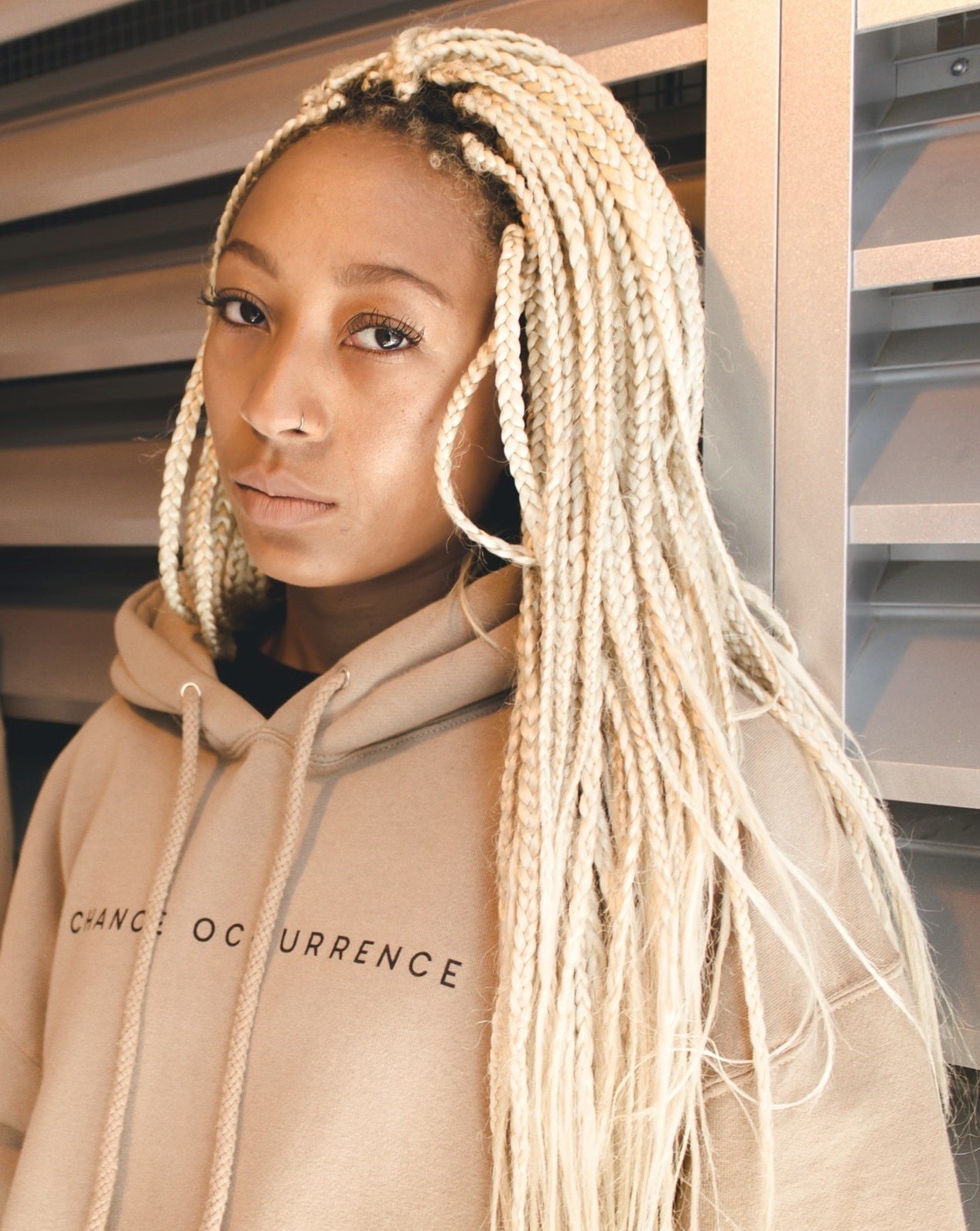 Tranças box braids finas: conheça esse tipo de finalização para as pontas