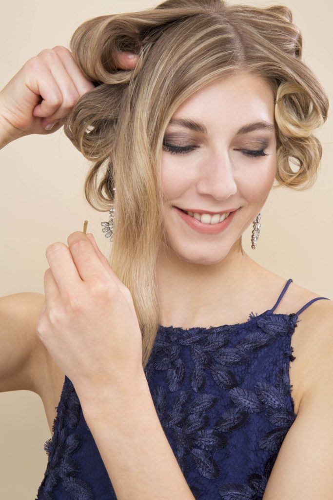 modelo de cachos glamorosos