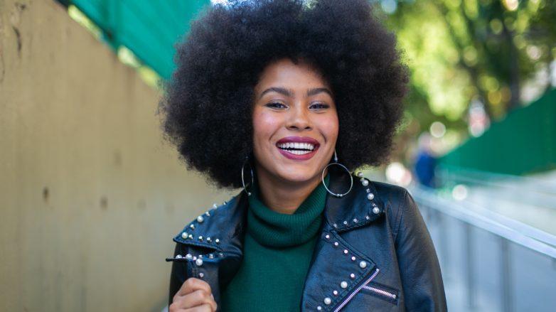 Cabelo crespo black power