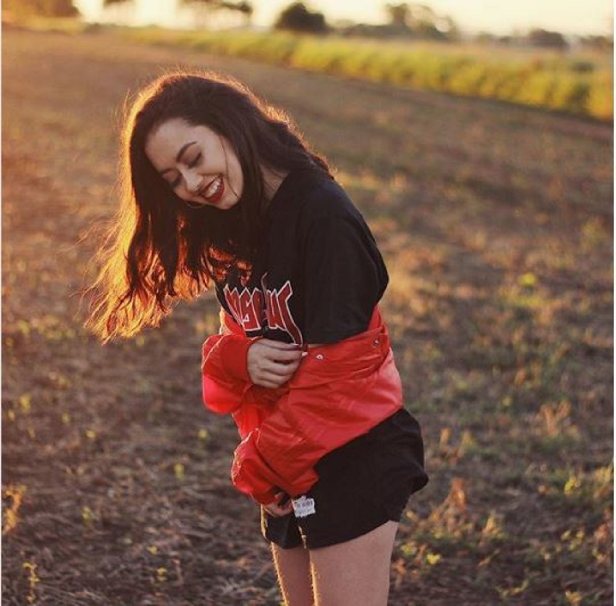 A youtuber Jaqueline Guerreiro conta como começou a carreira e dá dicas capilares