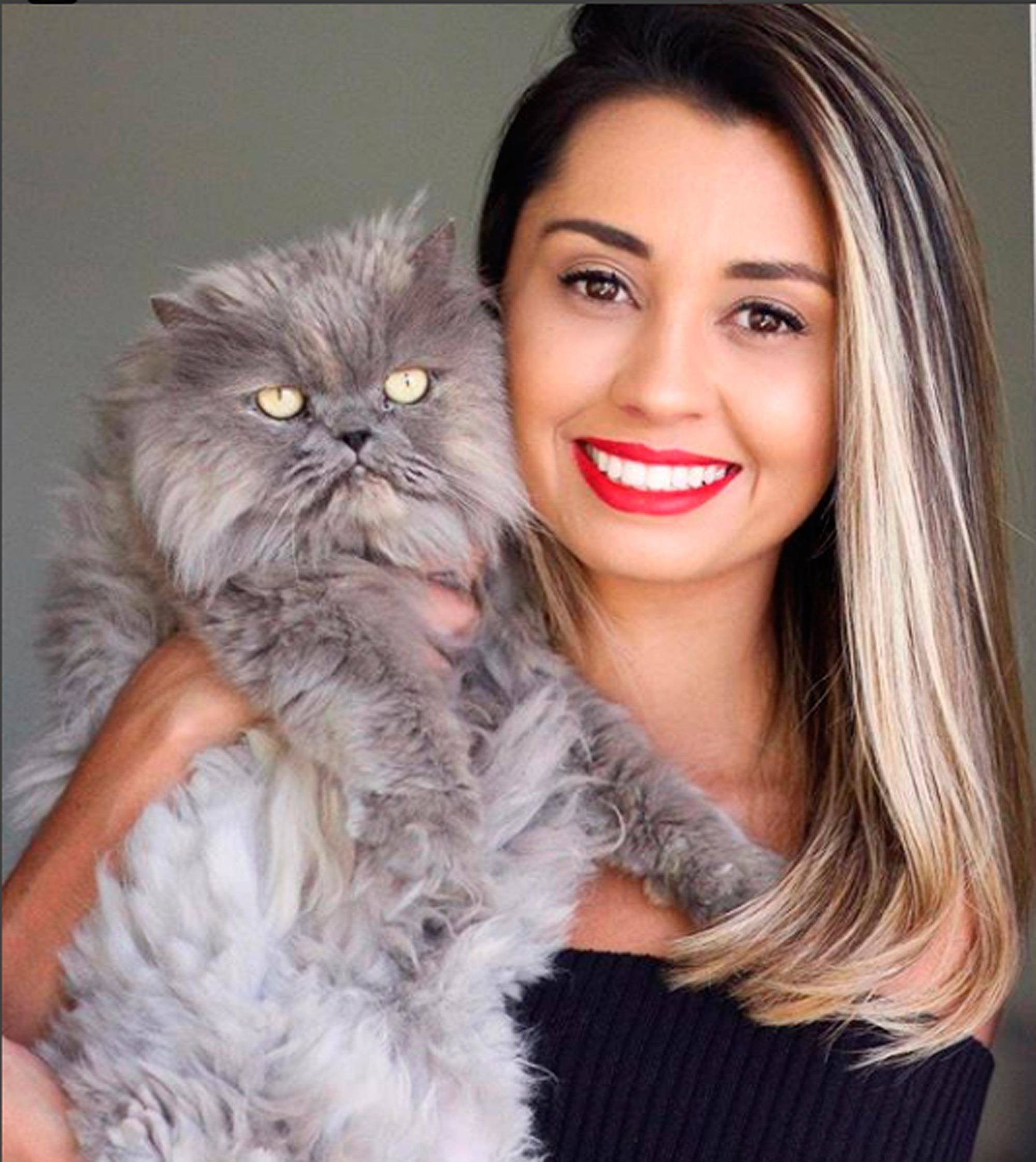 Luiza Gomes: “Estou bem feliz com esse cabelo e recebendo muito mais elogios.”