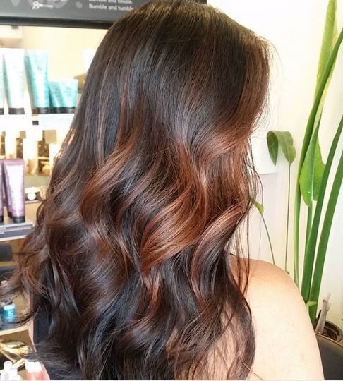 modelo de cabelo root beer