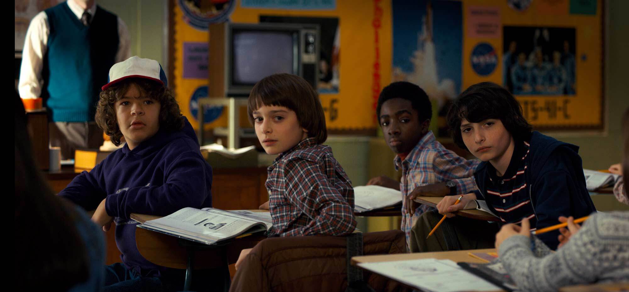 foto com personagens do Stranger Things 2