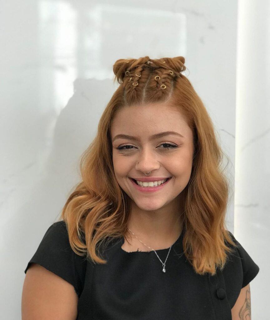trança embutida no topo penteado festival d