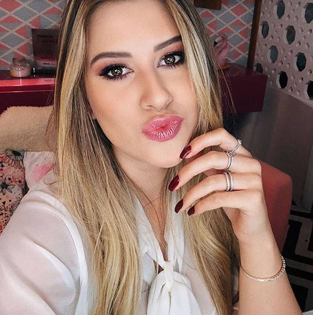 foto da Niina Secrets noiva