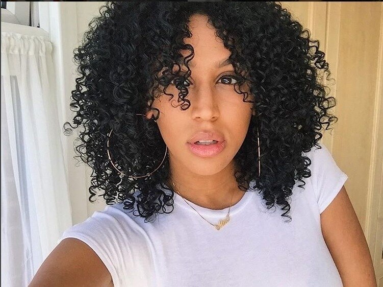 #Curlslikeus: campanha incentiva mulheres a exibirem cachos poderosos nas redes