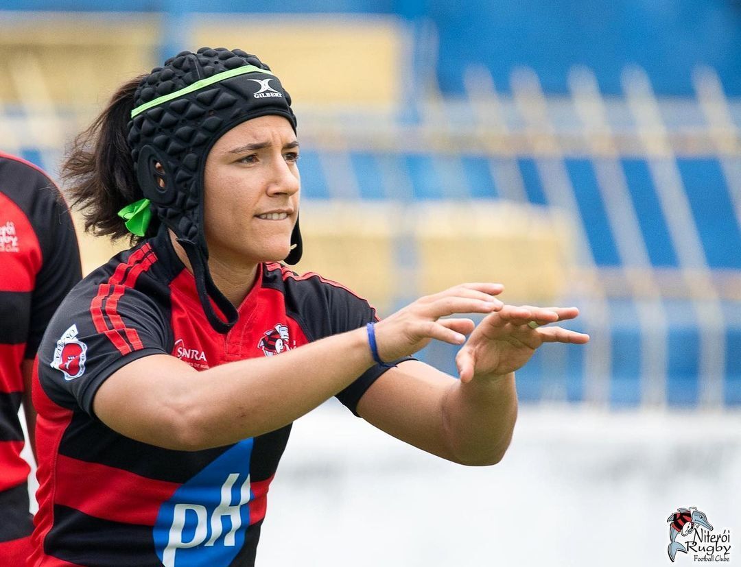Izzy Cerullo, jogadora de rugby, durante partida