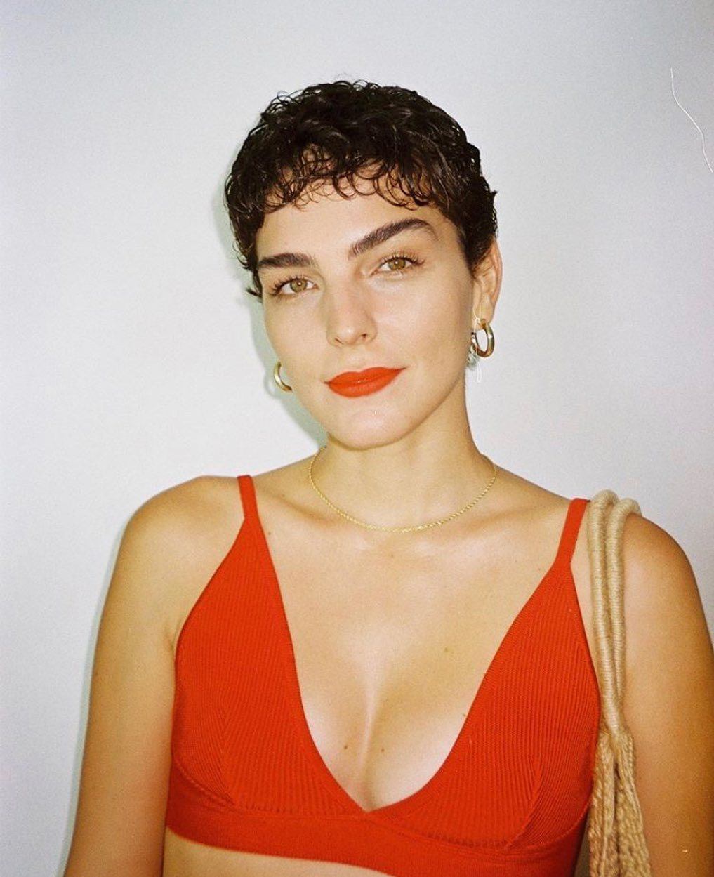 cabelo pixie cacheado