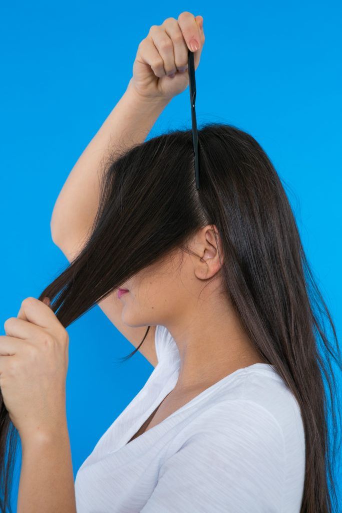 Modelo divide cabelo para fazer trança de princesa