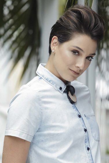 modelo de cabelo pixie com topete final