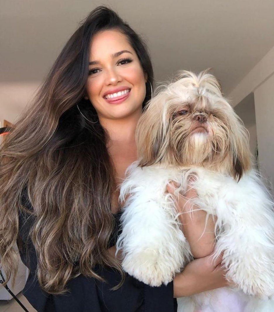 participante do bbb 21 juliette freire com cachorro