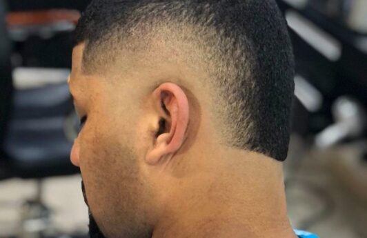 Corte moicano disfarçado: 14 modelos diferentes da tendência