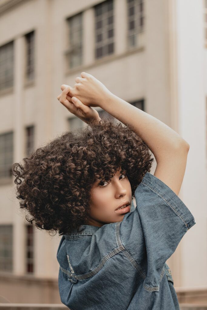 corte-big-chop-cabelo-grande-médio-cacheado