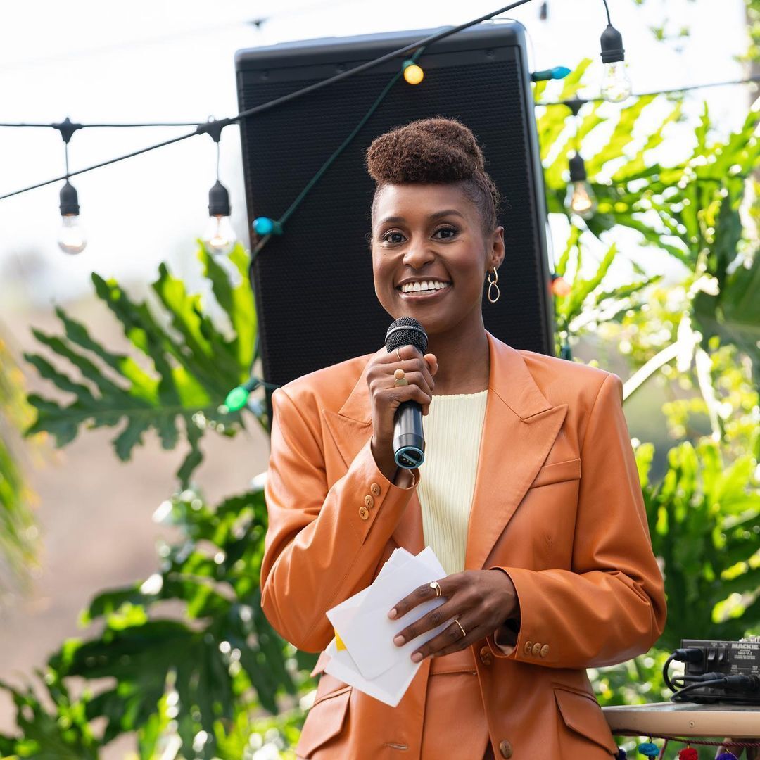 Issa Rae na série Insecure