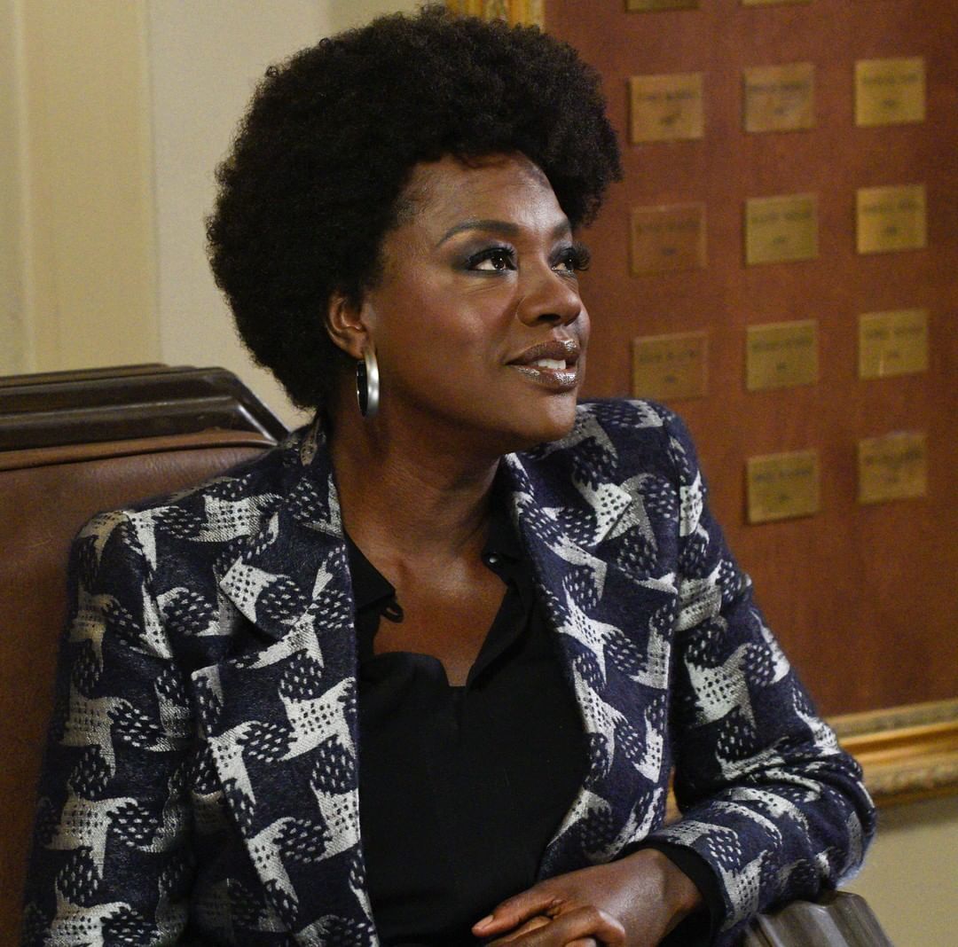 Annalise Keating, interpretada por Viola Davis em How To Get Away With Murder, série com mulher negra como protagonista