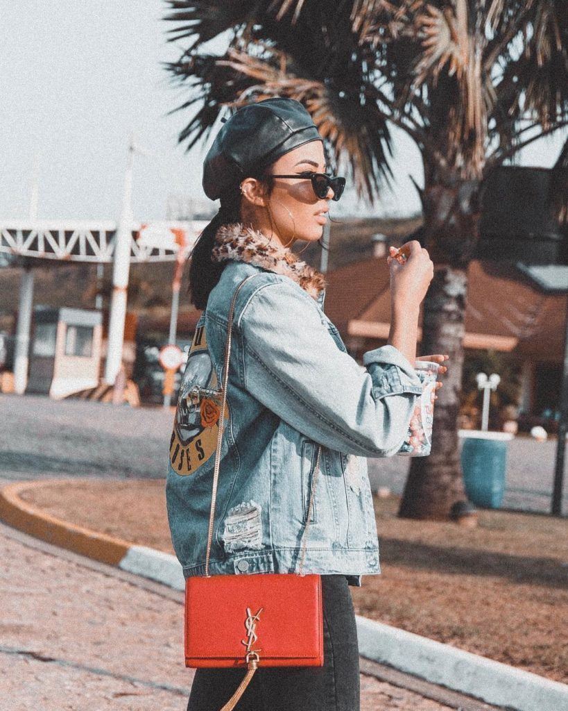 Thalita Ferraz com cabelo curto e boina