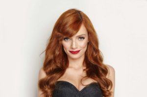 O cabelo ruivo impecável de Maria Eugênia Suconic Crédito: Divulgação