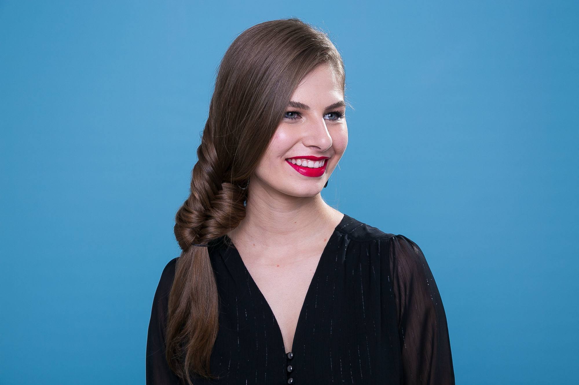 Use o volume a ser favor: 10 penteados para quem tem muito cabelo