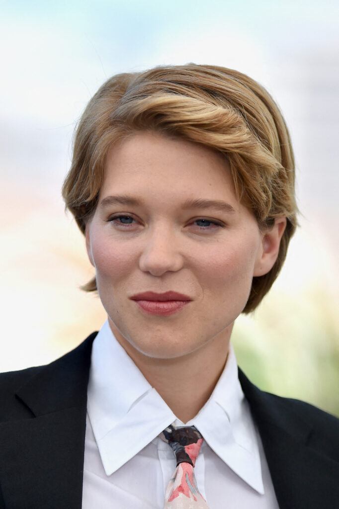 corte-medio-em-camadas-estilo-tomboy