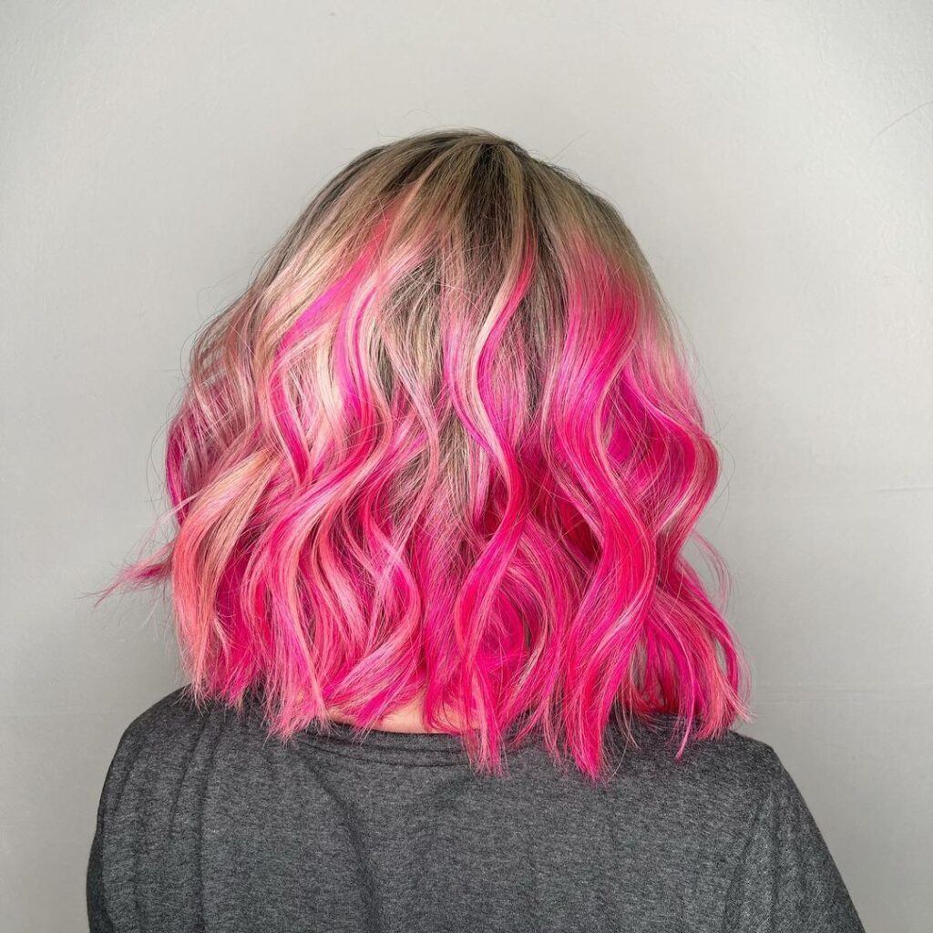 mechas estilo californiana rosa cabelos coloridos
