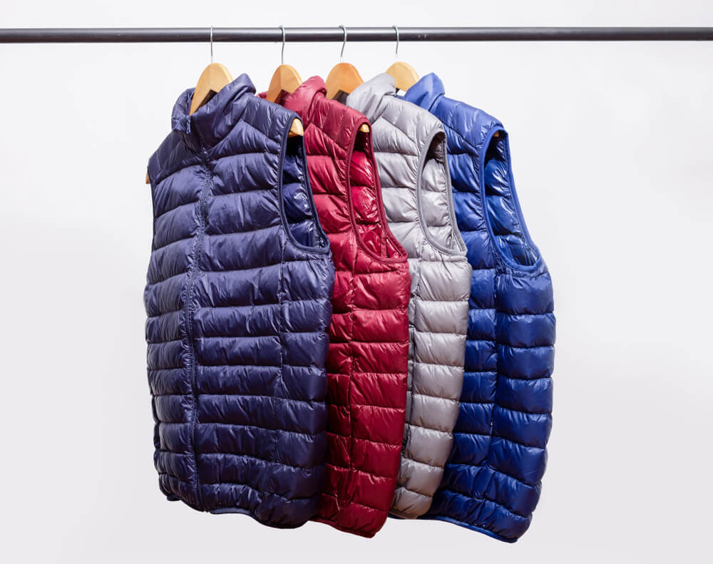 長く着回せるダウンベストでメンズコーデを格上げ！おしゃれな着こなしを紹介