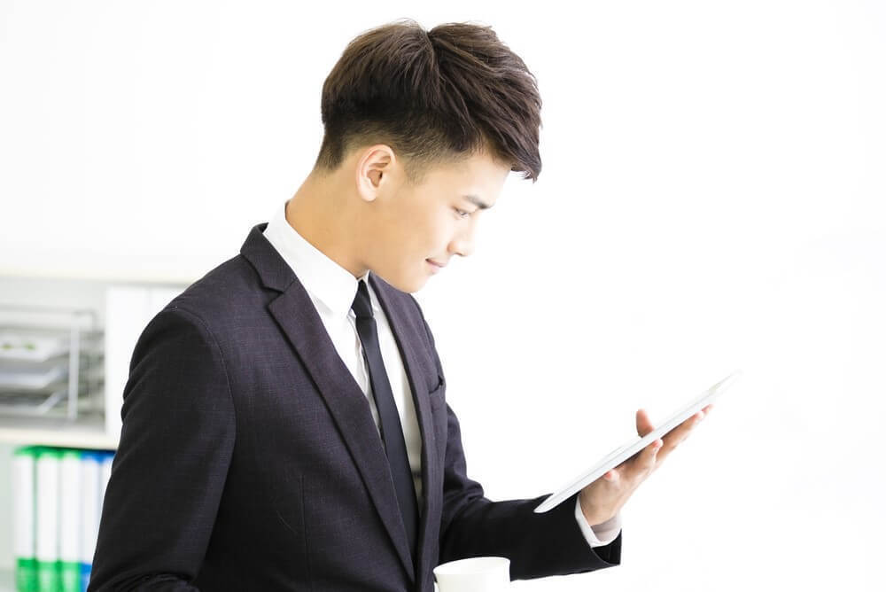 【2021年】社会人の刈り上げヘアスタイル！実例とオーダーのコツを紹介