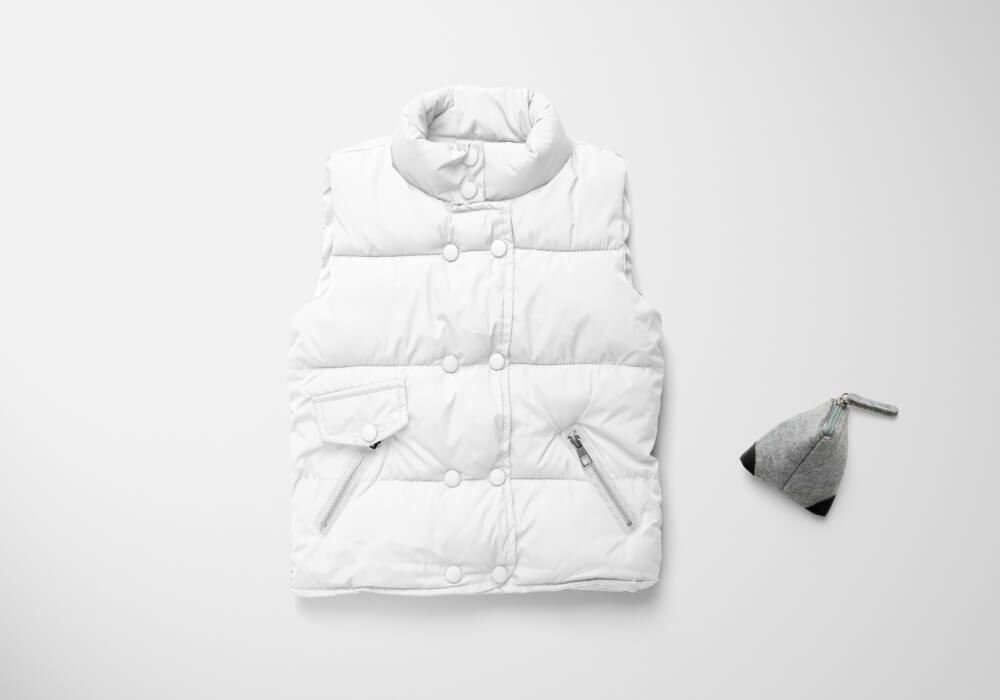 長く着回せるダウンベストでメンズコーデを格上げ！おしゃれな着こなしを紹介