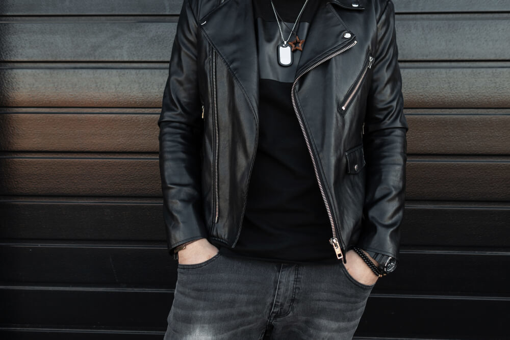ライダースジャケットをメンズコーデに取り入れよう。着こなし術も紹介