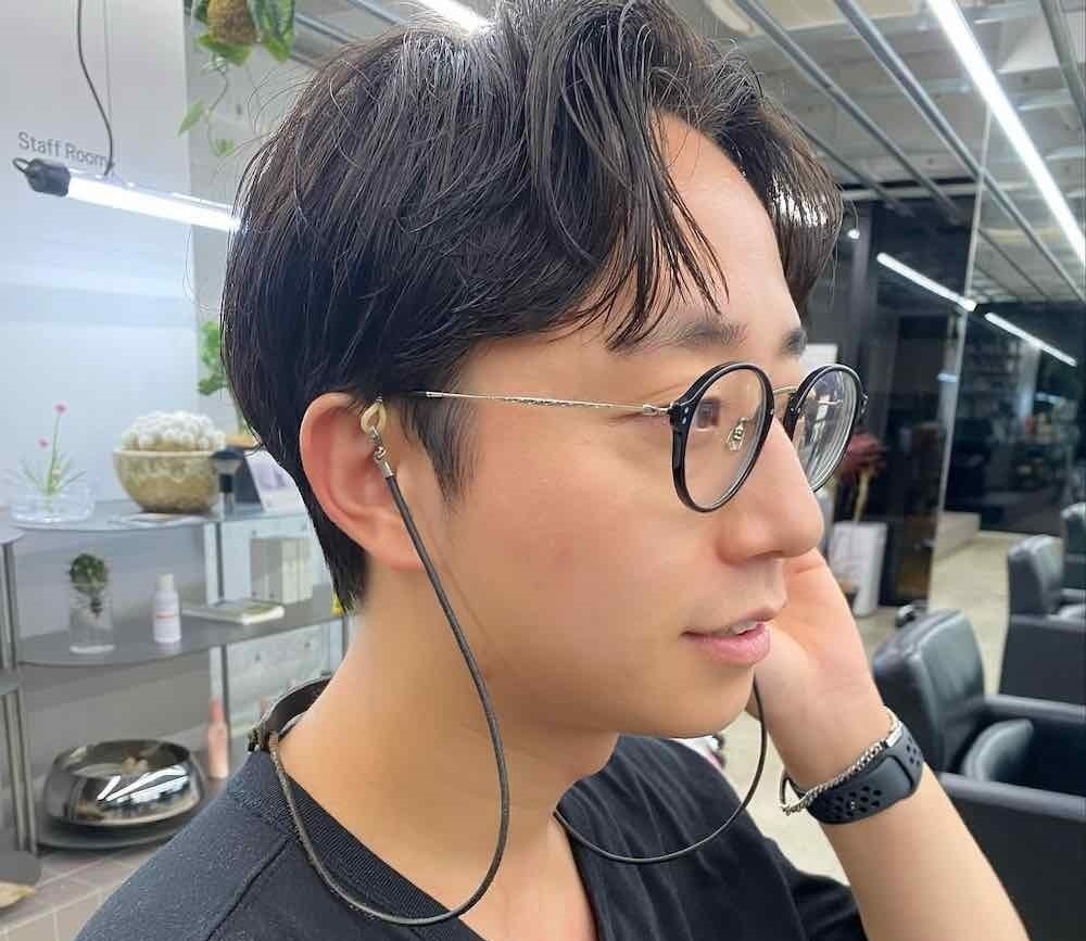 【ヘアメイク監修】面長メンズに似合う髪型。トレンドのセンター分けも紹介