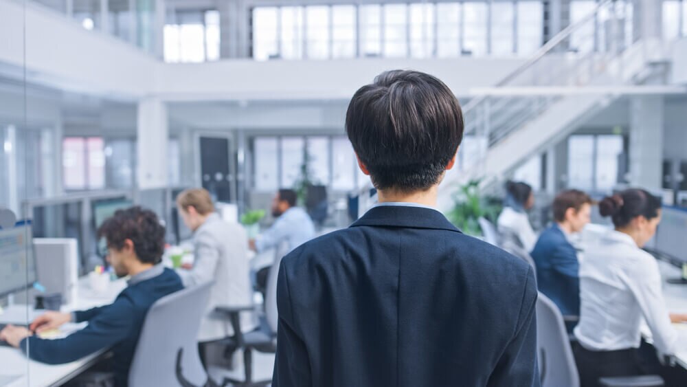 臭い人の特徴4選。原因を知り適切なニオイ対策をしよう