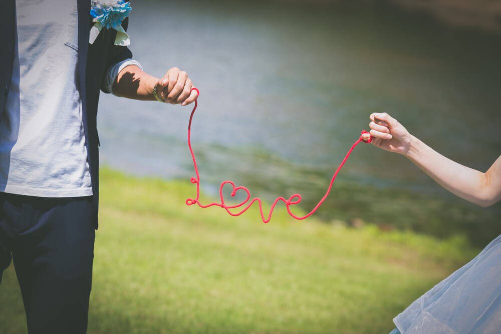 付き合う前の初デートを成功させるコツ。おすすめのスポットやNG行動も解説