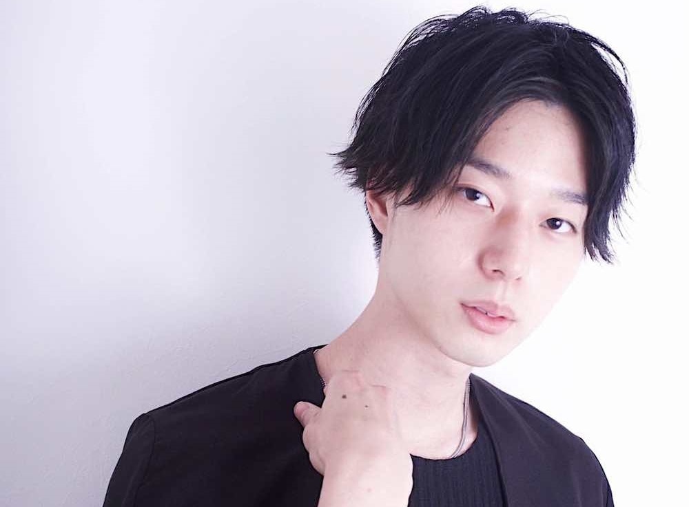 【ヘアメイク監修】面長メンズに似合う髪型。トレンドのセンター分けも紹介