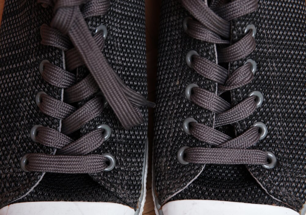 メンズ靴ひもの結び方8選！おしゃれな足元をつくるアレンジをマスターしよう