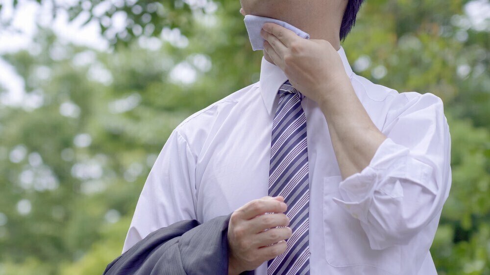 汗のニオイ対策5選｜臭う原因や注意すべき他の体臭についても解説